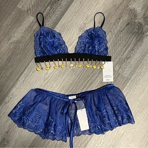 Her Pony The Label jingle bra and boop skirt